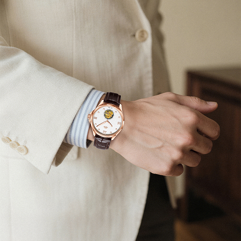 Beijing Refined Tourbillon Uhr 41mm